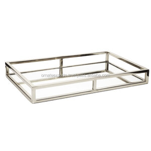Plateau de service de courtoisie rectangulaire en métal orné de couches de conception miroir - Product Image 1