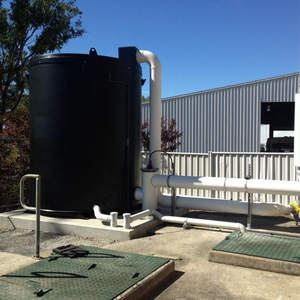 Sistema de Tratamiento de Aguas Residuales Oleosas y Separador de Agua y Aceite (AKTIFPAK OILSEP) - Desinfección de Agua con Acero al Carbono, Control PLC HMI - Product Image 1