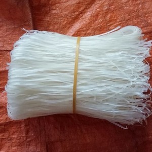 วุ้นเส้นข้าวแห้ง400กรัมทำจากวัสดุ PE เส้นผ่านศูนย์กลาง0.8มม. สินค้าเกษตรสำหรับตลาดยุโรป - Product Image 2