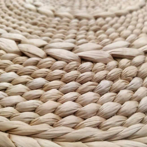 Set de table rond en jacinthe d'eau naturelle tressée, écologique, emballage carton, pour hôtels, vente en gros - Product Image 5