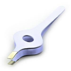 Pinzas para Cejas de Acero Inoxidable de 8.5 cm, Diseño de Punta Inclinada y Recta para Eliminar Vello Encarnado, Color Negro - Product Image 2