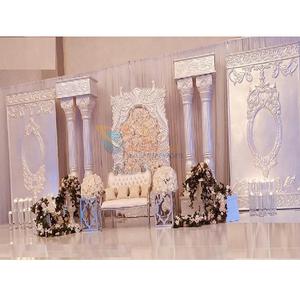 Conjunto de escenario de recepción de boda con tema rumano blanco, telón de fondo tallado de fibra de lujo moderno, decoración de ensueño única para bodas - Product Image 1