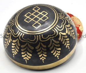 Bol chantant tibétain sculpté à la main en métal de couleur noire gravé pour la méditation Yoga thérapie par le son coloré religieux coloré - Product Image 5