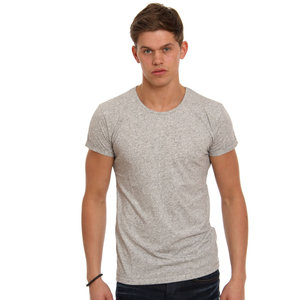 T-shirts en coton respirant Slim Fit Summer Wear Tee OEM Logo personnalisé T-shirts à col rond pour hommes - Product Image 1
