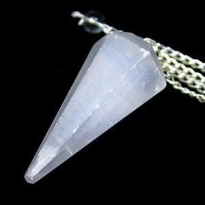 งานฝีมือหินกึ่งมีค่าทำจากลูกตุ้ม Selenite - Product Image 2