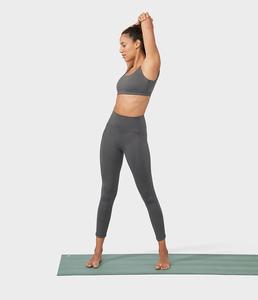 Ropa de yoga y fitness para mujer, conjuntos de ropa de yoga de alta calidad hechos a medida, sujetador y leggings de último diseño - Product Image 2