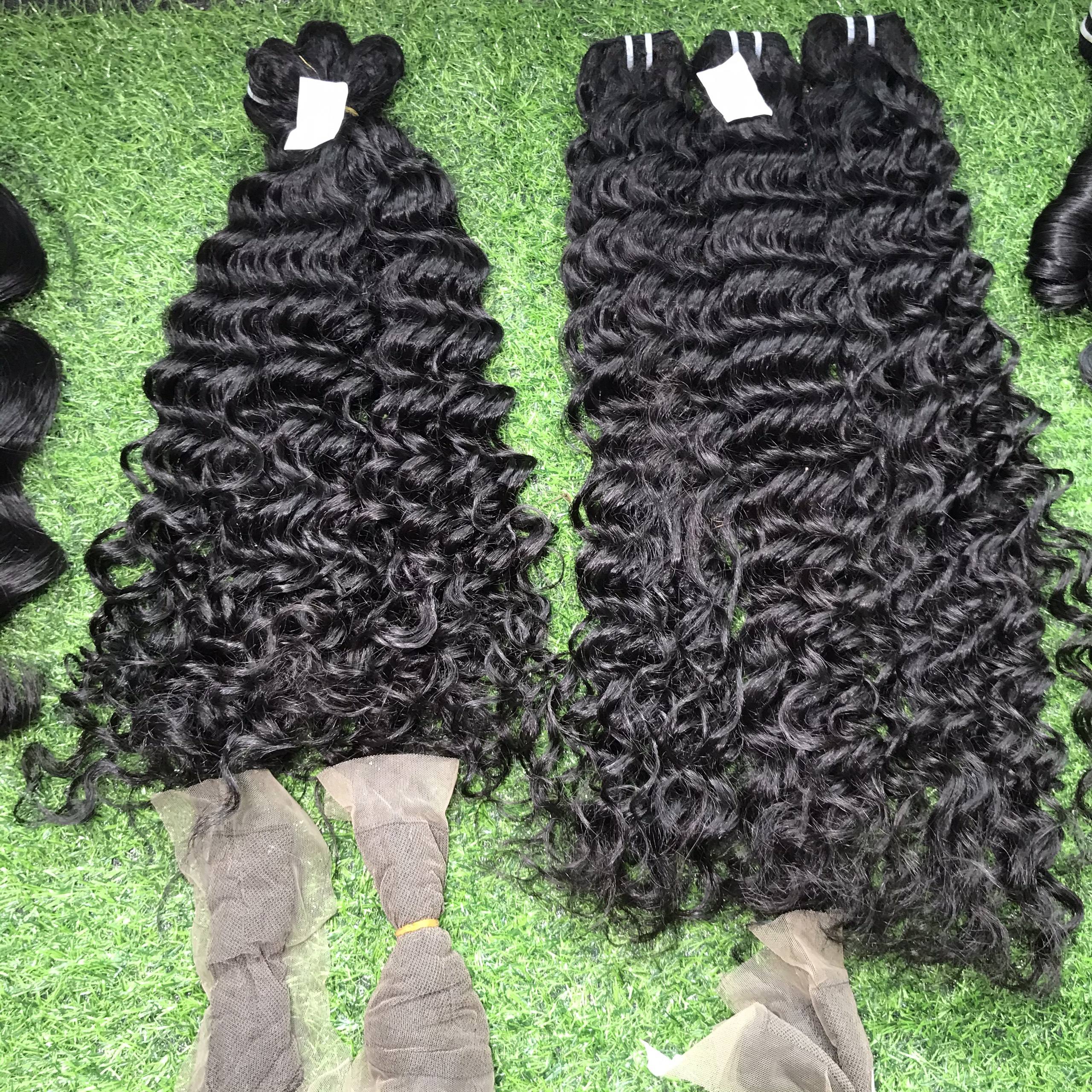 น้ำหยิก