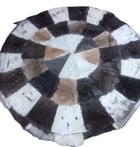 Tapis en fourrure de lapin véritable fait main de qualité supérieure moderne pour chambre à coucher et chambre d'enfants décoration d'entrée et d'hôtel tapis et ensembles - Product Image 1