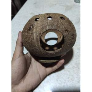 Cáscara de coco Artesanía Linterna Patrón floral Candelabros de madera Cera de parafina Decoración del hogar - Product Image 5