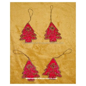 ของตกแต่งแบบแขวนสำหรับเทศกาลคริสต์มาสทำด้วยมือ - Product Image 1