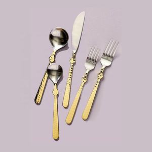 Couverts en acier inoxydable Argenterie Couverts en laiton Martelé Poignée Couverts Ensemble Royal Couverts - Product Image 1