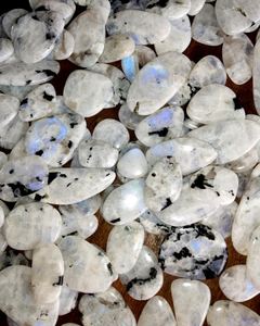 Piedra de Luna de arcoíris Natural, piedra preciosa curativa de cabujón, piedra preciosa de Palma de cristal curativo, venta al por mayor - Product Image 4