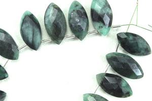 ชุดลูกปัด Briolette ทรงมรกตสีเขียวธรรมชาติสูง15ชิ้นลูกปัดพลอยสำหรับทำเครื่องประดับ - Product Image 4