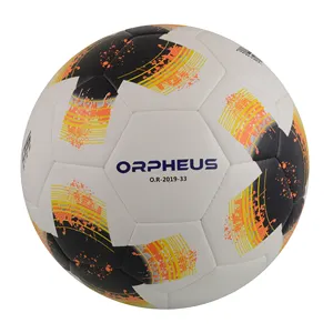 Ballon de football hybride léger design personnalisé ballon de football hybride de couleur unie bon marché Vente en gros Meilleur fournisseur