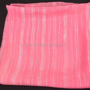 Écharpe en mousseline de soie à rayures en lurex carré uni doux et élégant pour adultes pour la saison d'automne - Product Image 6