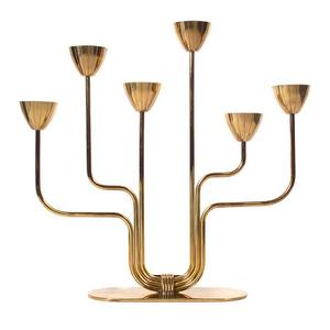 Porte-bougie en métal doré poli au design unique pour les événements de mariage, décoratif et lumineux - Product Image 6