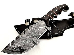 Couteau de suivi en acier damas personnalisé de la meilleure qualité, manche en corne à lame fixe fait à la main pour la chasse de poche industrielle, bricolage OEM - Product Image 2