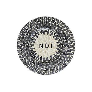 Unique Design Hot Selling Product for Wedding Anniversary & Engagement Party Catering Food Dessert Server Metal <b>Charger</b> <b>Plate</b> - Product Image 1