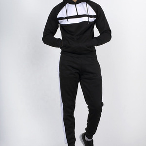 ชุดวอร์มผู้ชายแบบ 2 ชิ้น ผ้าฝ้าย 100% น้ำหนักเบา สไตล์ OEM สำหรับฤดูหนาว พร้อมฮู้ดและโลโก้สั่งทำพิเศษ - Product Image 4