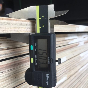 Contreplaqué de haute qualité de première classe au design moderne E0 Acacia Eucalyptus Core, prix compétitif pendant 1 an pour la construction, noir/brun - Product Image 1