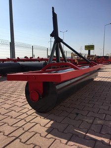 Nuevo rodillo de fundición de sistema hidráulico de alta calidad con rodamiento para granjas Color rojo Material de acero de origen turco GPS incorporado - Product Image 2