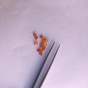 Pierre semi-précieuse naturelle en cornaline orange facettée de forme trillion de 4 mm et 6 mm, certifiée IGI, prix de gros direct d'usine - Product Image 2