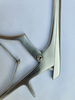 Kerrison Punch Baja Tahan Karat Kualitas Premium dengan Ukuran Rahang 1-6mm Bersertifikasi ISO 13485