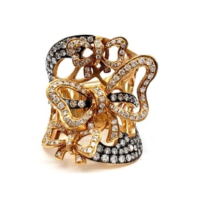 Bague de fiançailles classique en or rose 18 carats avec diamants naturels, motif nœud et ruban, collection fantaisie, pour femme, de Hong Kong - Product Image 1