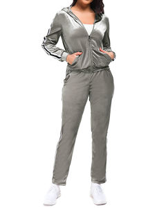 Survêtements d'été pour femmes velours enfants uni deux pièces ensemble jogging survêtements personnalisés unisexe grande taille dames survêtement 2025 - Product Image 2