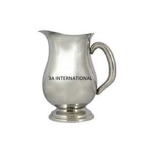 Nouvelle arrivée à la recherche d'une cruche en laiton pur boissons servant un pot d'eau bouteille traiteur et magasins de restauration fournitures d'eau ustensiles cruches en métal - Product Image 1