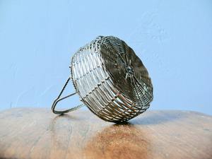 ตะกร้าสานทองเหลืองสำหรับงานแต่งงานทำจากทองเหลืองสวยงามพร้อมศิลปะที่ไม่เหมือนใครเหมาะสำหรับเป็นของขวัญและงานฝีมือจากโลหะ - Product Image 5