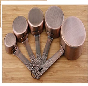 Ensemble de 4 tasses à mesurer martelées en cuivre vintage élégantes pour la cuisson et la pâtisserie avec un design standard et des prix raisonnables - Product Image 6