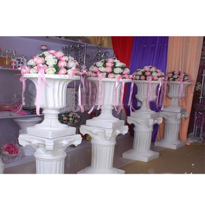Macetas de Flores para Bodas Occidentales, Decoración para Pasillos, Última Colección de Macetas de Flores para Bodas, Decoración con Macetas de Flores de FRP para Bodas, EE. UU. - Product Image 1