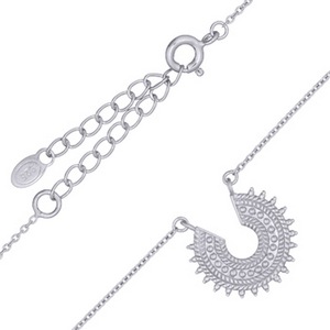 Cadena chapada en plata con filigrana, colgante étnico bohemio - Product Image 1