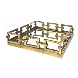 Bandeja de Metal para Servir, Decoración de Mesa para Bodas y Fiestas, Uso en Catering, para Servir Comida y Postres Deliciosos en la Cocina - Product Image 1