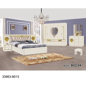 33963-908 Simple <b>Bedroom</b> <b>Set</b> - Product Image 3
