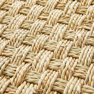 Tapis tressé en jonc de mer personnalisé, vintage, vente en gros fabriqué au Vietnam pour salon, chambre, cuisine - Product Image 3