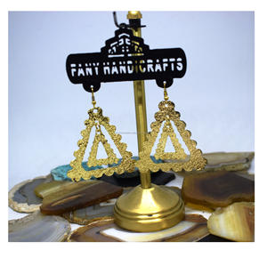 Personalizar el diseño pendientes joyería de moda pendientes de latón pendientes de las mujeres - Product Image 4