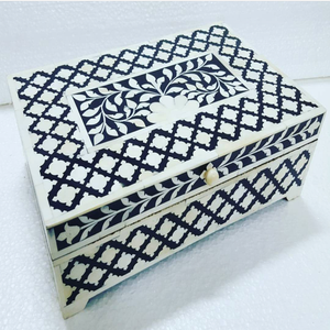 Best 2023 Inlay Bone <b>Box</b> <b>Grey</b> White Bone Decorative Jewelry <b>Box</b> Resin Leaf Design Carved Bone Inlay Jewelry <b>Box</b> - Product Image 2