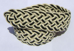 Cinturones de punto de algodón cómodos y de estilo con aleación de diseño trenzado y material de hebilla de hierro - Product Image 5