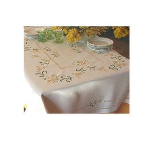 Mantel de lino bordado a mano, Quang Thanh QTTC1 - Product Image 1