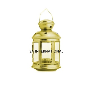 Nueva Lámpara de Vela Dorada con Diseño Grabado, Acabado Chapado en Oro, Mini Lámpara de Vela, Lámpara de Metal para Velas T-light, Lámpara Colgante - Product Image 1