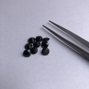 Piedra de Ónice Negro Natural de 4 mm, Corte Redondo Facetado, Gema Suelta del Fabricante a Precio de Fábrica al por Mayor en Línea, Distribuidor Regular - Product Image 1