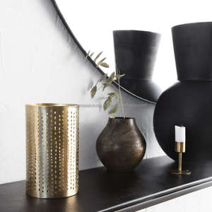 เชิงเทียนทองเหลืองโบราณสำหรับตกแต่งบ้าน - Product Image 3