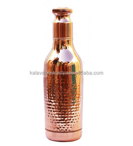 Fabricant de verres en plastique cuivré design vintage pour l'eau bouillante - Product Image 1