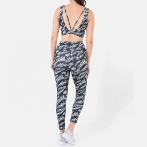 Tenues de sport en tissu polyester et élasthanne pour femmes, ensembles d'entraînement 1 pièce, leggings taille mi-haute, soutien-gorge de sport, ensembles de yoga, séchage rapide, respirant - Product Image 2