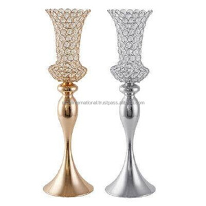 Bougeoir de pilier de boule de cristal plaqué or fait à la main pots de bougie et lanternes en métal pour la décoration de la maison et les célébrations de Pâques - Product Image 2