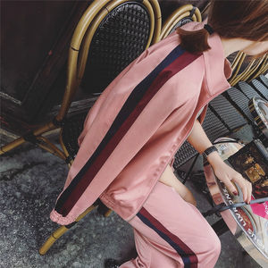 Custom Women Tracksuit Two Piece Set Sweatsuit Tracksuit - Product Image 4