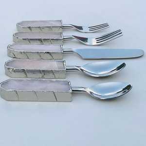 Vente en gros de 5 couverts en agate de quartz rose sculpté poli Feng Shui Love Semi-Precious Stone Crafts Healing Ball Pendule - Product Image 3