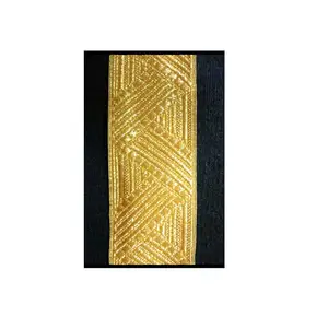 Yüksek kaliteli Mylar altın örgü trim bükülmüş örgü dantel özelleştirilmiş fransız örgü altın tel saçak dekoratif dantel